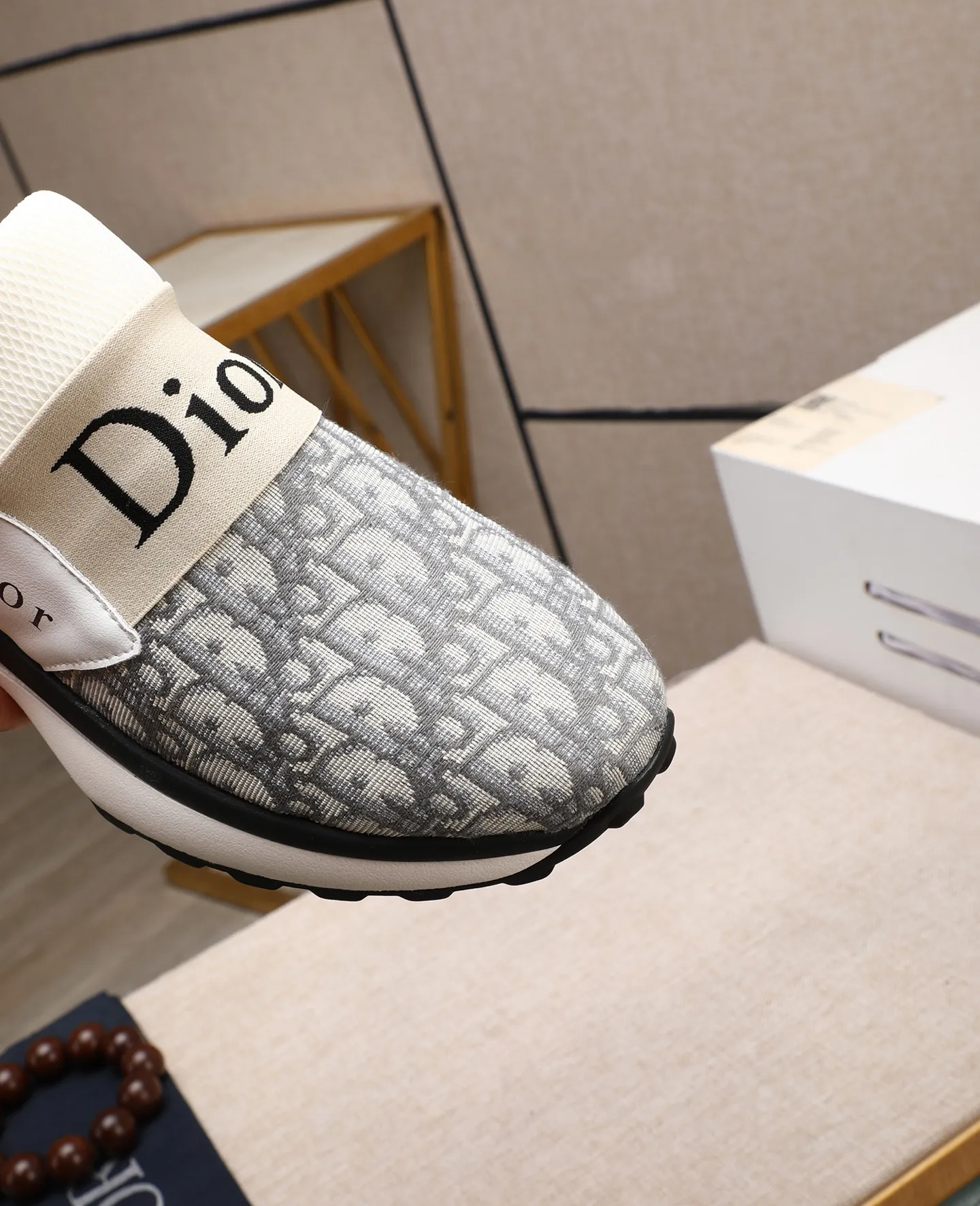 Men's men's shoes💰460 🌹🌹[Dior] 2025 latest model🙈original replica! 👟👟👟You can go to the top-notch workmanship. The upper is made of Italian 🇮🇹imported cowhide. The mesh lining is suitable for travel. The original replica outsole makes it suitable for all kinds of travel, showing low-key luxury. Let quality speak for itself. Color: Size: 38-44